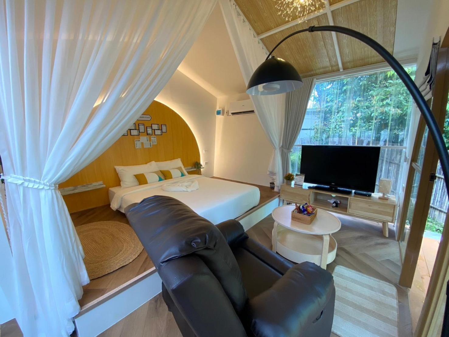 Baan Nai Baan Nok Resort Накхон-Найок Екстер'єр фото